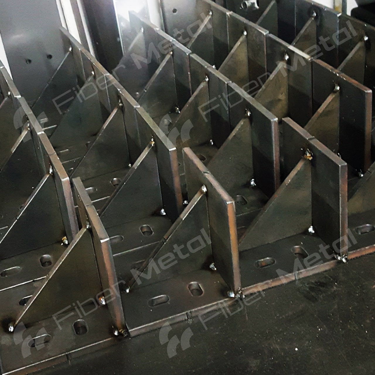 Alüminyum Metal Ankraj Bağlantı Elemanı Alüminyum Metal Ankraj Bağlantı Elemanı