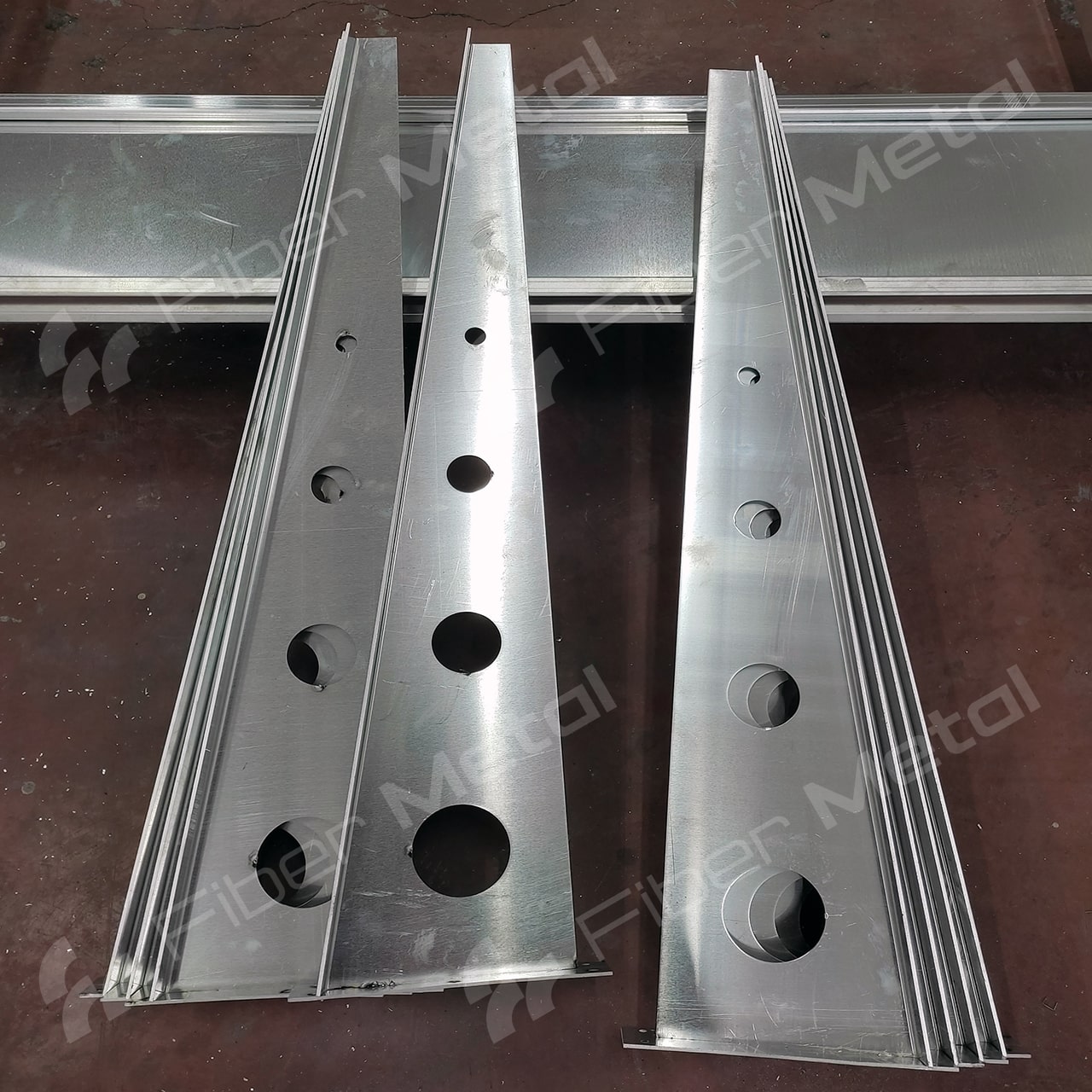 Alüminyum Metal Ankraj Bağlantı Elemanı Alüminyum Metal Ankraj Bağlantı Elemanı
