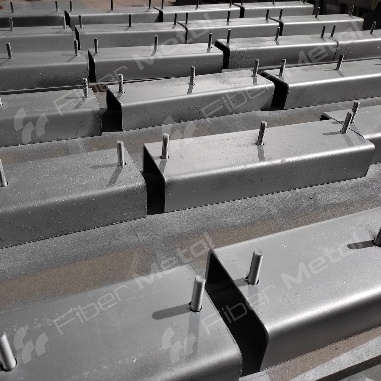 Alüminyum Metal Ankraj Bağlantı Elemanı Alüminyum Metal Ankraj Bağlantı Elemanı
