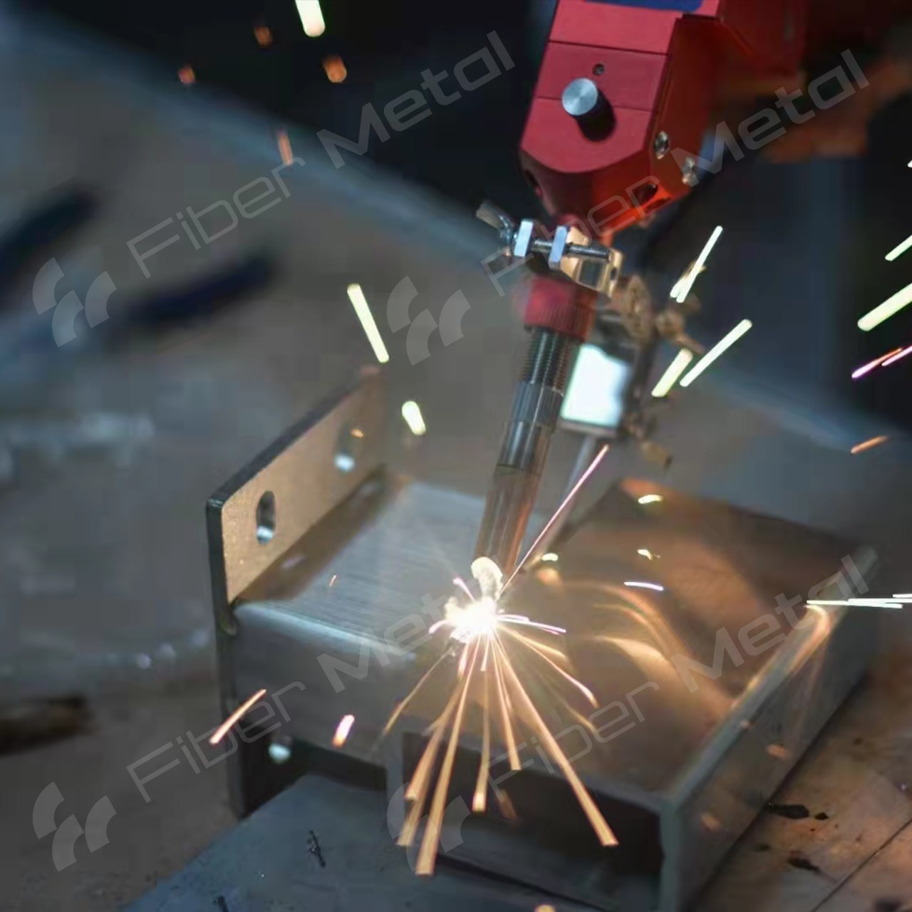 fason-fiber-lazer-kaynak-3 Eisenlaserschweißen